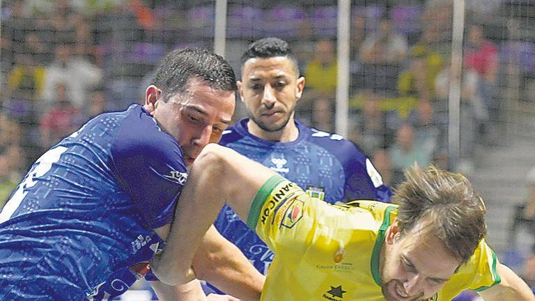 Edu y Catela acaban con otro sueño amarillo en su torneo