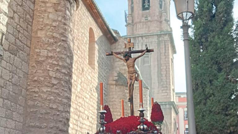Estudiantes, Bambú y Lágrimas en La Merced Estudiantes, Bambú y Lágrimas en La Merced
