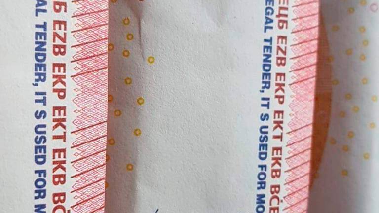 Alerta por al presencia de billetes falsos para películas Alerta por al presencia de billetes falsos para películas