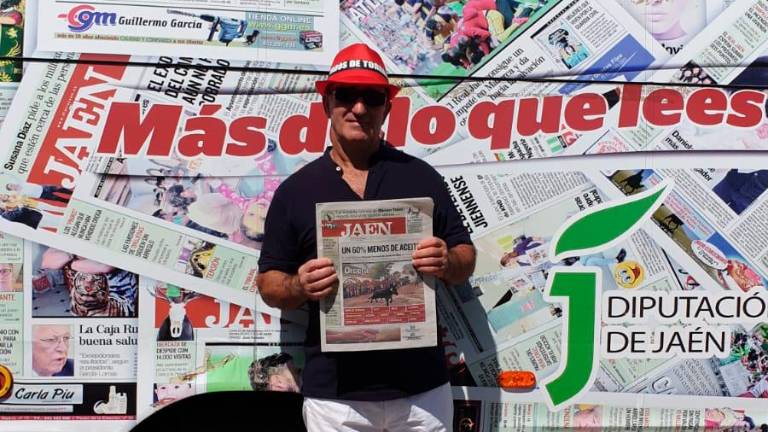 Un pueblo con su patrona Un pueblo con su patrona