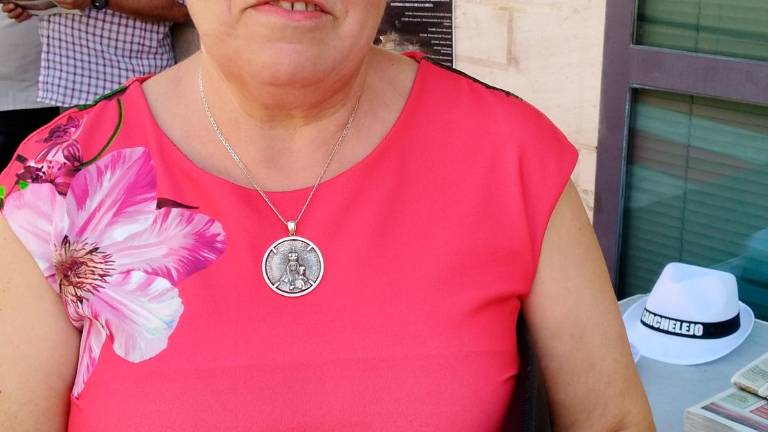 La patrona se alza victoriosa La patrona se alza victoriosa