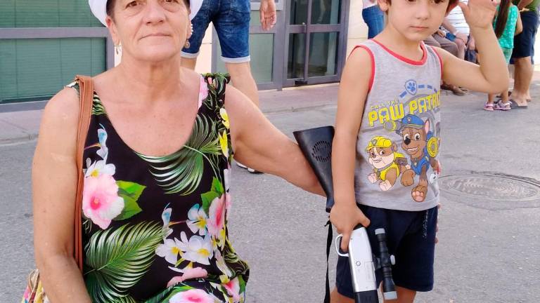 La patrona se alza victoriosa La patrona se alza victoriosa
