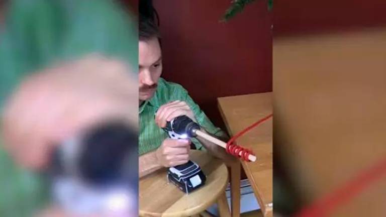 Inventa hasta artilugios para envolver regalos de Reyes Inventa hasta artilugios para envolver regalos de Reyes