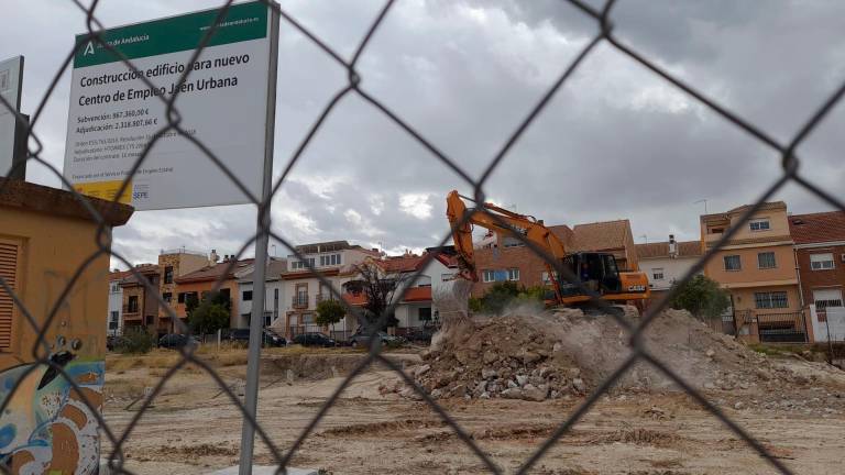 Iniciada la construcción del nuevo Centro de Empleo de Jaén con una inversión de 2,36 millones Iniciada la construcción del nuevo Centro de Empleo de Jaén con una inversión de 2,36 millones