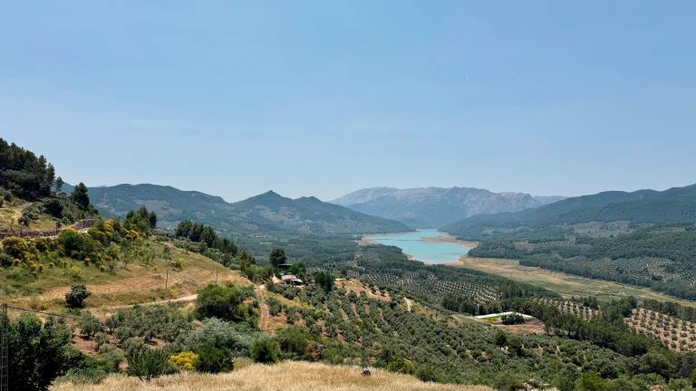 Los embalses jiennenses “resisten” al 50% a las puertas del verano Los embalses jiennenses “resisten” al 50% a las puertas del verano
