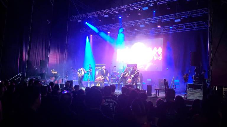 GALERÍA: Jaén se vuelve rockera y metalera por una noche GALERÍA: Jaén se vuelve rockera y metalera por una noche