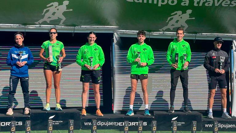 Alberto Casas y María del Mar Reyes se imponen en el Cross Ciudad de Jaén Alberto Casas y María del Mar Reyes se imponen en el Cross Ciudad de Jaén
