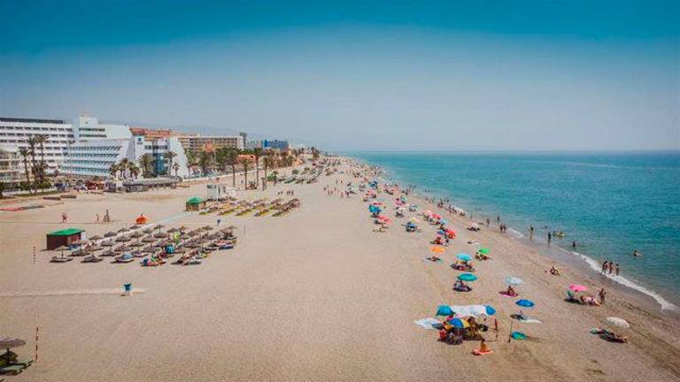 El agua de Roquetas de Mar no es apta para el consumo por una avería en una desalinizadora El agua de Roquetas de Mar no es apta para el consumo por una avería en una desalinizadora