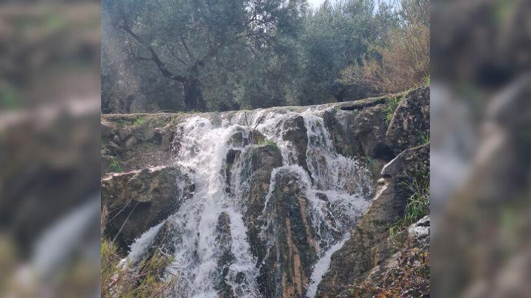 ¡Cascadas de agua en el Molino del Cubo! ¡Cascadas de agua en el Molino del Cubo!