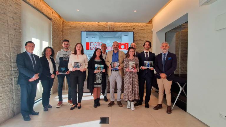 Tres enfermeros andaluces premiados en el certamen FotoEnfermería 2022 Tres enfermeros andaluces premiados en el certamen FotoEnfermería 2022