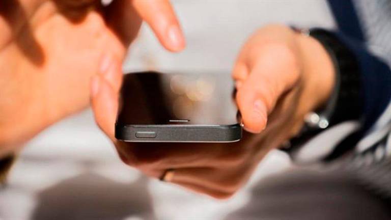 La obsesión al móvil entre los millenials La obsesión al móvil entre los millenials