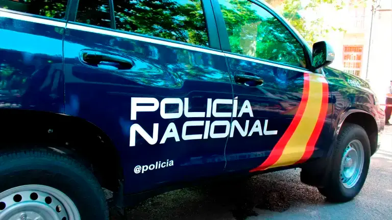 Detenidas en Jaén cuatro personas por estafa en la adquisición de telefonía de alta gama Detenidas en Jaén cuatro personas por estafa en la adquisición de telefonía de alta gama