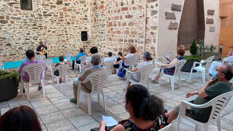 Javier García devuelve la música al Palacio del Intendente de La Carolina