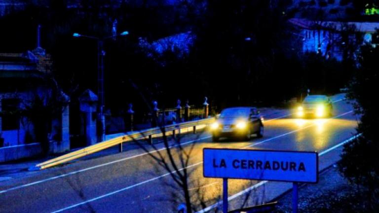 Herido leve un motorista al chocar con un jabalí Herido leve un motorista al chocar con un jabalí