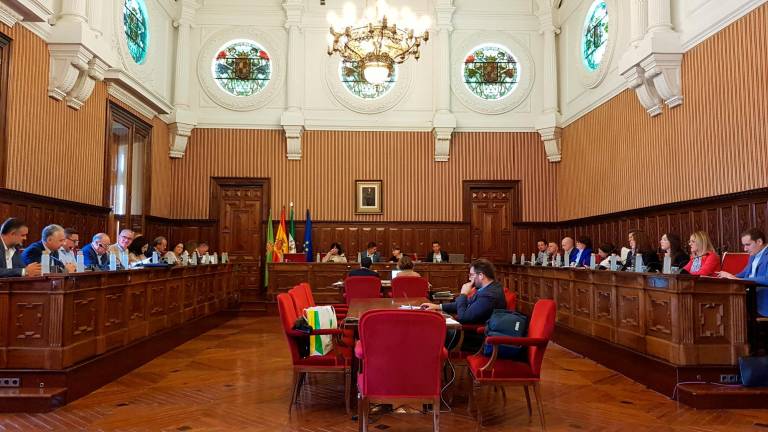 Una dotación de 16 millones de euros a beneficio de los 97 municipios de Jaén Una dotación de 16 millones de euros a beneficio de los 97 municipios de Jaén
