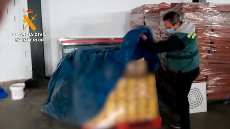 Golpe policial al whisky de “garrafón” en Jaén Golpe policial al whisky de “garrafón” en Jaén