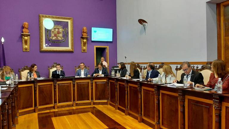 Un primer paso “histórico” Un primer paso “histórico”