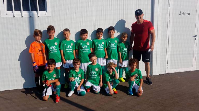 Torneo de convivencia de fútbol 7 del Club Deportivo Entrecaminos en La Guardia Torneo de convivencia de fútbol 7 del Club Deportivo Entrecaminos en La Guardia