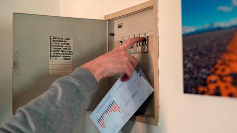 El precio de la luz repunta este sábado un 7,8% El precio de la luz repunta este sábado un 7,8%