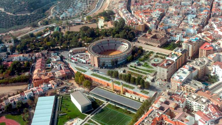 Servicio Público: dónde puede aparcar si viene este domingo a Jaén Servicio Público: dónde puede aparcar si viene este domingo a Jaén