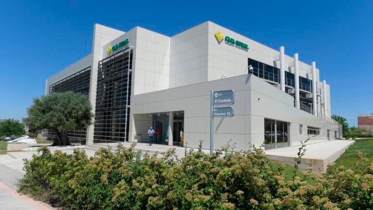 Caja Rural de Jaén desarrolla la comercialización de la nueva “Hipoteca Champion 11/12” Caja Rural de Jaén desarrolla la comercialización de la nueva “Hipoteca Champion 11/12”
