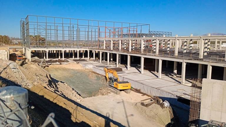 El Jaén Plaza mantiene su previsión de inauguración a finales de este año El Jaén Plaza mantiene su previsión de inauguración a finales de este año