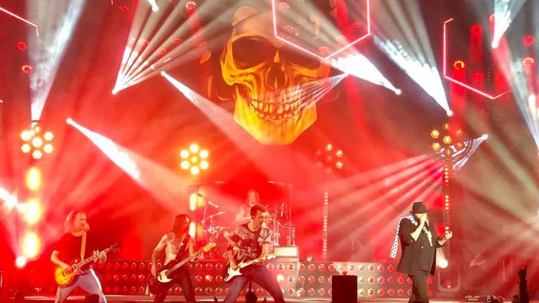 Una marea de rock inunda la capital Una marea de rock inunda la capital