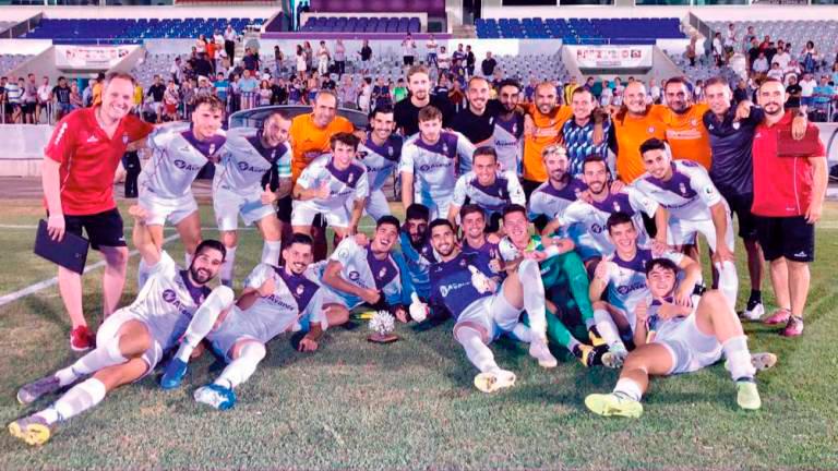 El Trofeo del Olivo vuelve a agosto con un clásico Real Jaén-Córdoba El Trofeo del Olivo vuelve a agosto con un clásico Real Jaén-Córdoba