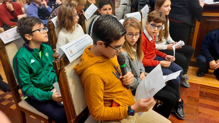 Los ciudadanos más jóvenes dan vida a la Carta Magna Los ciudadanos más jóvenes dan vida a la Carta Magna