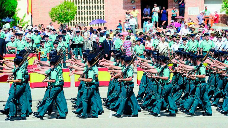 Baeza destaca que la Academia de la Guardia Civil recupera su fortaleza Baeza destaca que la Academia de la Guardia Civil recupera su fortaleza
