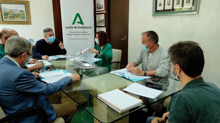 Igualdad refuerza a través de Cáritas y Cruz Roja la red de albergues temporeros Igualdad refuerza a través de Cáritas y Cruz Roja la red de albergues temporeros