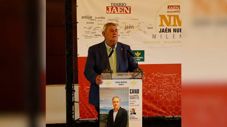 Lorenzo Ramos, sobre Cristóbal Cano: “El contacto que tiene con la gente es la garantía de un buen trabajo” Lorenzo Ramos, sobre Cristóbal Cano: “El contacto que tiene con la gente es la garantía de un buen trabajo”