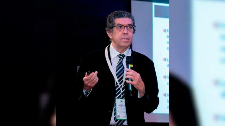 El catedrático de la UJA Juan Ignacio Pulido, entre los 150 más influyentes del sector turístico El catedrático de la UJA Juan Ignacio Pulido, entre los 150 más influyentes del sector turístico