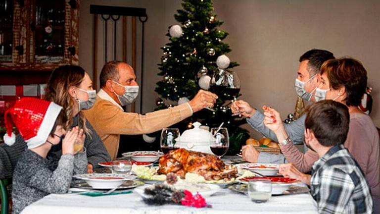 La Junta recomienda un máximo de 10-15 personas para las cenas de Navidad La Junta recomienda un máximo de 10-15 personas para las cenas de Navidad