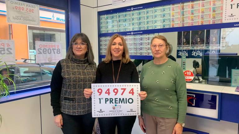 Jesús Vico, lotero de Jaén: “Este premio es del barrio y para el barrio, para quien lo necesita” Jesús Vico, lotero de Jaén: “Este premio es del barrio y para el barrio, para quien lo necesita”