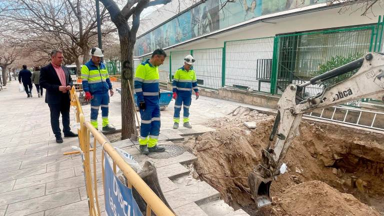 Frenan el gran hundimiento de un tramo en La Salobreja Frenan el gran hundimiento de un tramo en La Salobreja
