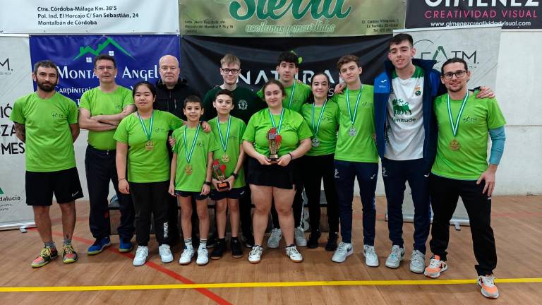 La selección jiennense de tenis de mesa, campeona de Andalucía La selección jiennense de tenis de mesa, campeona de Andalucía