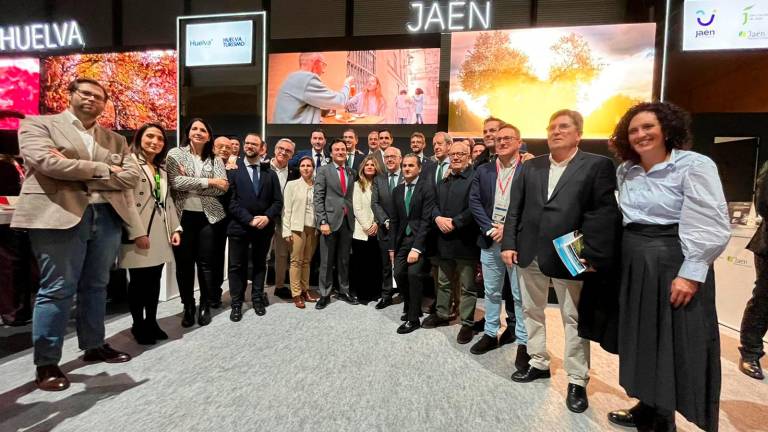 Jaén de oro en Fitur: primer día de buenas sensaciones para el paraíso interior Jaén de oro en Fitur: primer día de buenas sensaciones para el paraíso interior