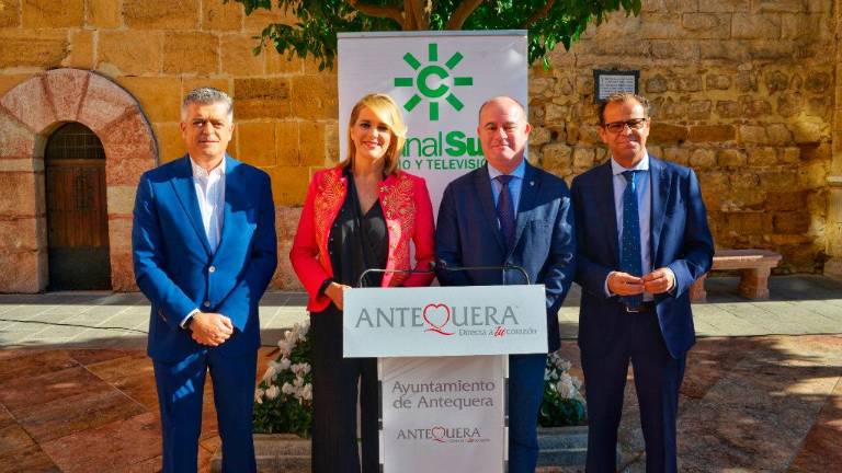 Canal Sur despide el año en directo en cada provincia Canal Sur despide el año en directo en cada provincia