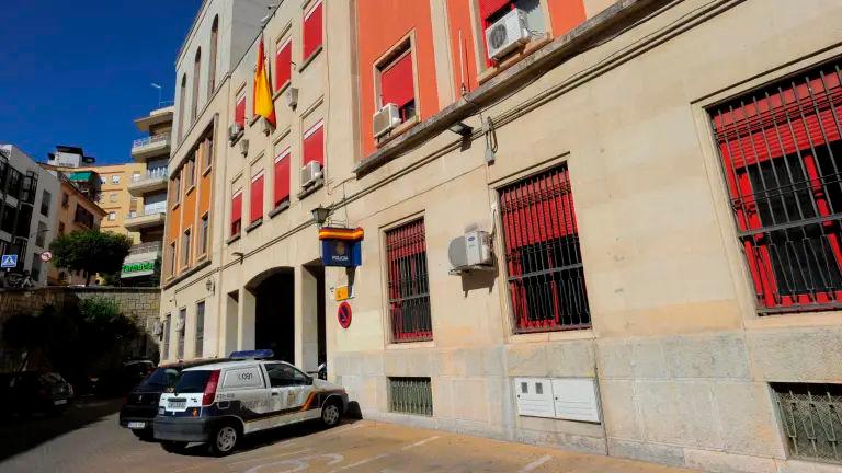 Duro golpe contra la droga: Cuatro detenidos, un laboratorio y 14 kilos de cocaína Duro golpe contra la droga: Cuatro detenidos, un laboratorio y 14 kilos de cocaína