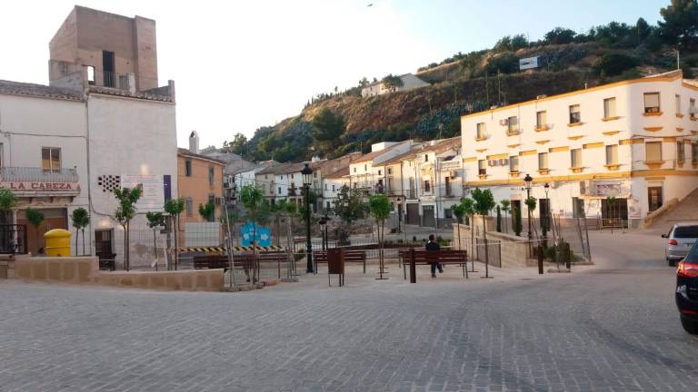 La Plaza de la Fuente de la Villa, reabierta al tráfico