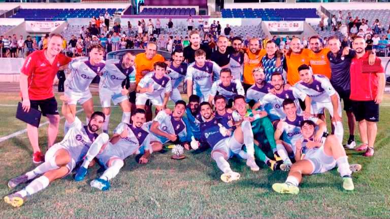 Puesta de largo del Real Jaén CF de la 2023/2024 con la presentación oficial Puesta de largo del Real Jaén CF de la 2023/2024 con la presentación oficial