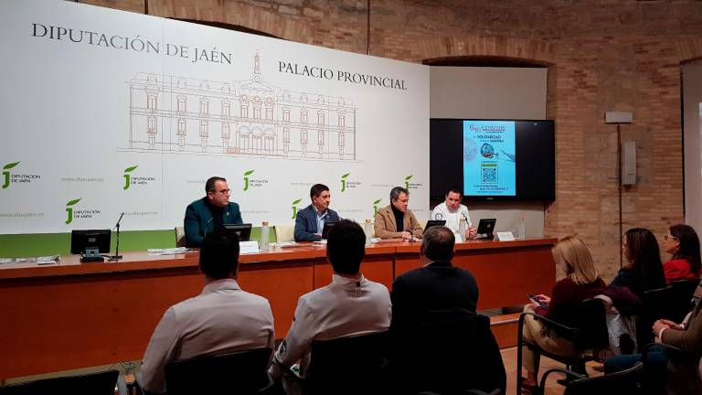 El jamón protagoniza un encuentro solidario para recaudar fondos en Jaén El jamón protagoniza un encuentro solidario para recaudar fondos en Jaén