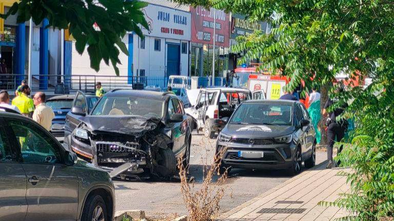 Un herido leve tras una colisión en Úbeda Un herido leve tras una colisión en Úbeda