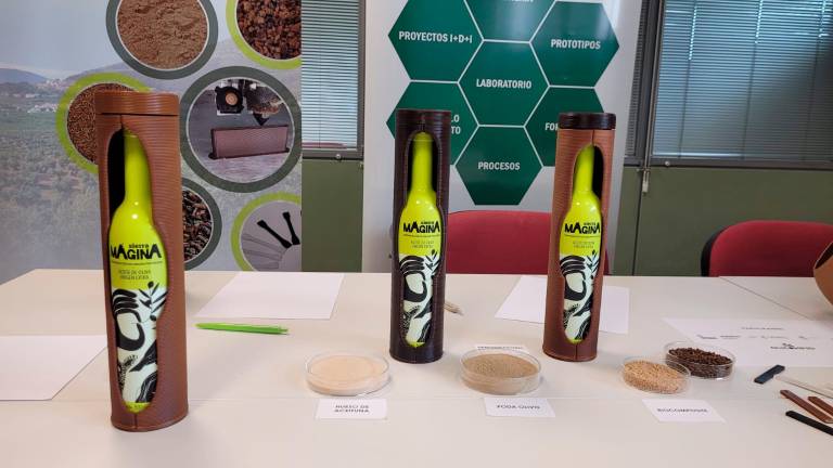 Huesos de aceituna para fabricar estuches de botellas de aceite Huesos de aceituna para fabricar estuches de botellas de aceite