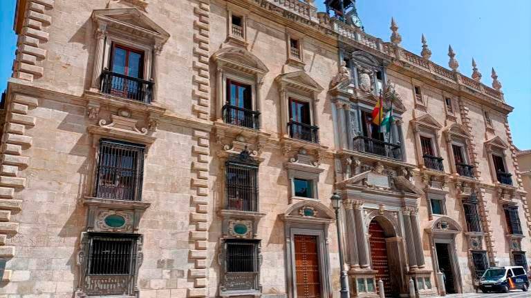 Deniegan la incapacidad permanente a una camarera de Martos Deniegan la incapacidad permanente a una camarera de Martos