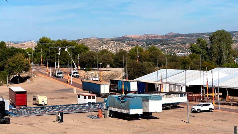 Quedan 7 días: San Lucas toma forma en el ferial de La Vestida Quedan 7 días: San Lucas toma forma en el ferial de La Vestida