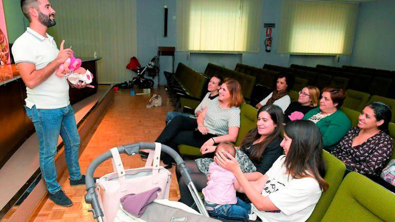 Satse y la Asocación de Matronas despejarán dudas sobre la lactancia durante la pandemia Satse y la Asocación de Matronas despejarán dudas sobre la lactancia durante la pandemia