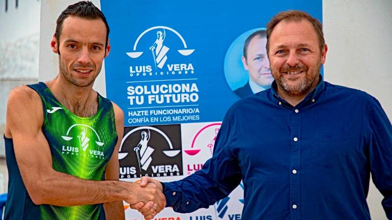 Luis Vera Oposiciones apoya al atleta Miguel Ángel Ruiz Luis Vera Oposiciones apoya al atleta Miguel Ángel Ruiz