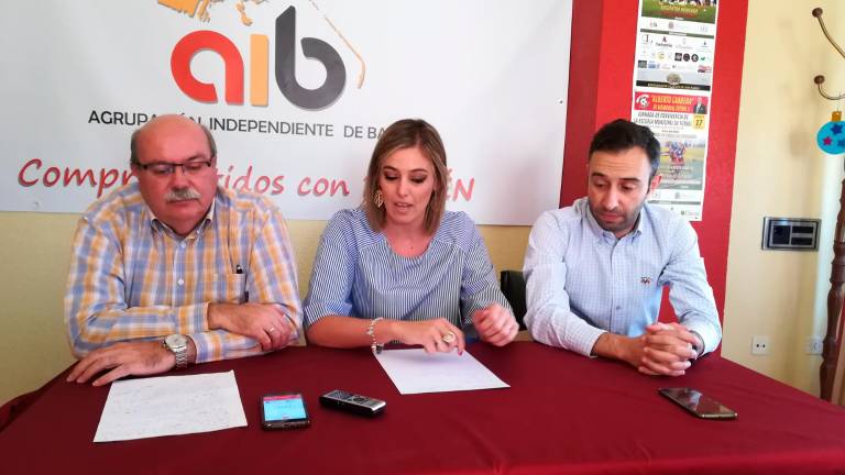 Pradas tacha de “puñalada trapera” su salida del equipo de Gobierno Pradas tacha de “puñalada trapera” su salida del equipo de Gobierno